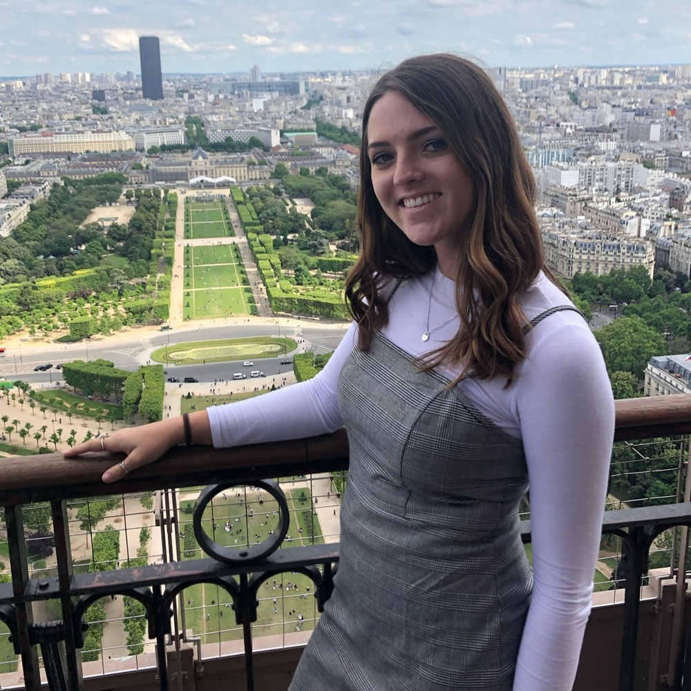Meet your Posher, Lauren